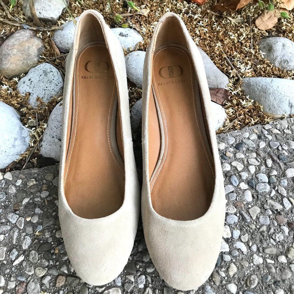 Kelsi Dagger, 9.5, Fawn/Tan